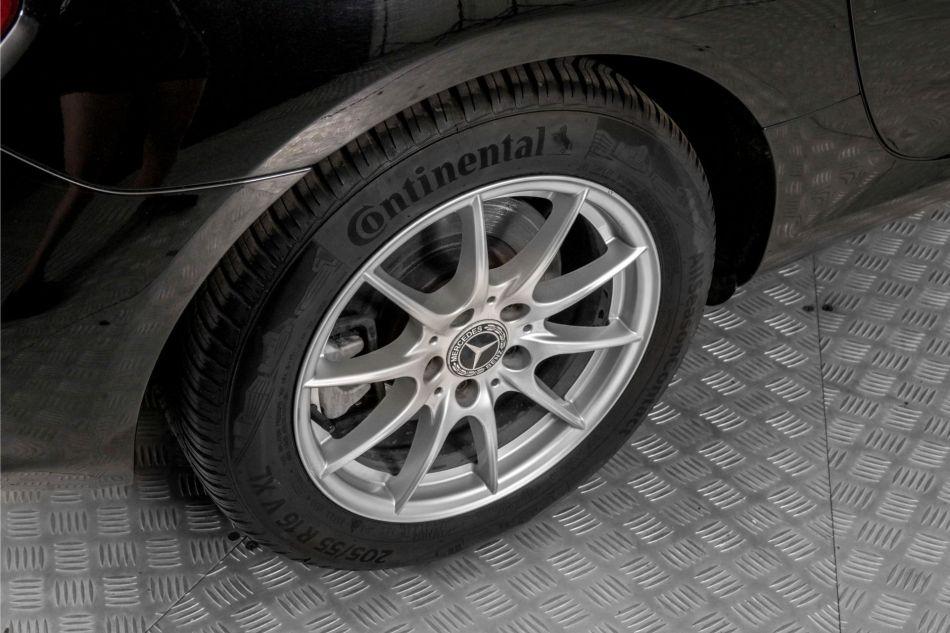 2012 Mercedes - Benz SLK