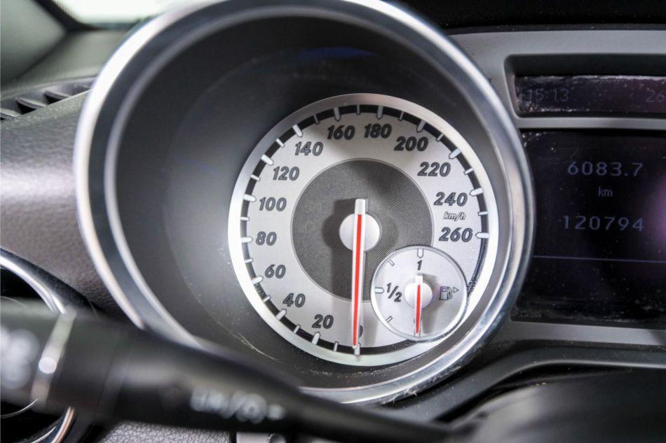 2012 Mercedes - Benz SLK