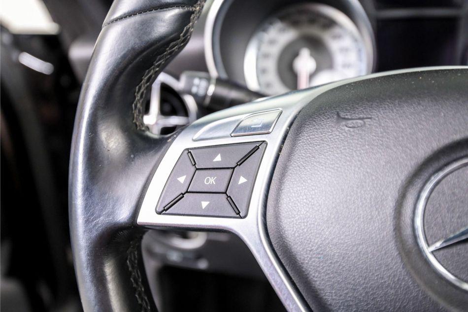 2012 Mercedes - Benz SLK