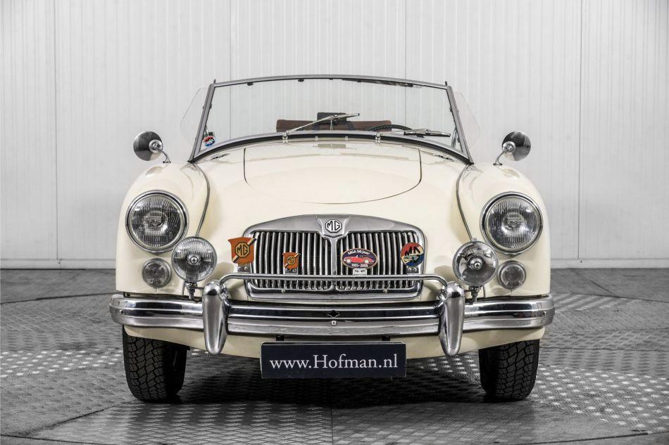 1961 MG MGA