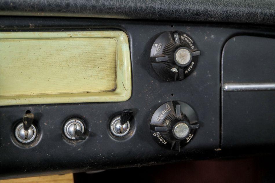 1963 MG B MGB 1.8 lepeldeur