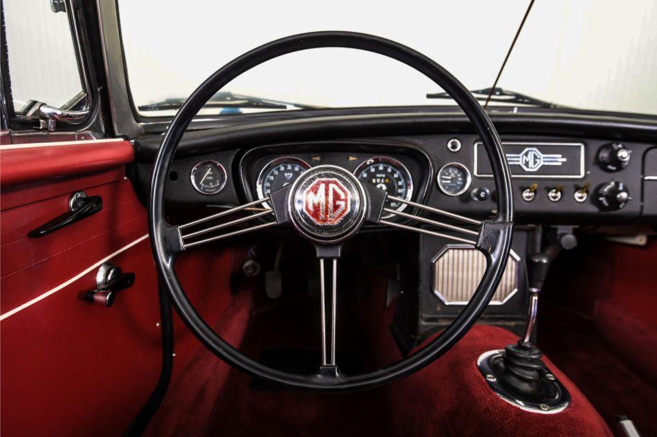 1964 MG B