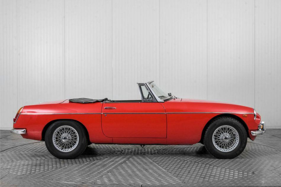 1965 MG B