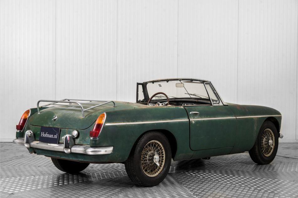1965 MG B