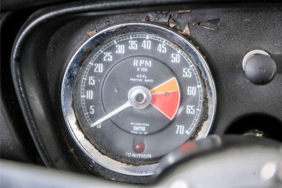 1965 MG B MGB 1.8 met overdrive , spaakwielen