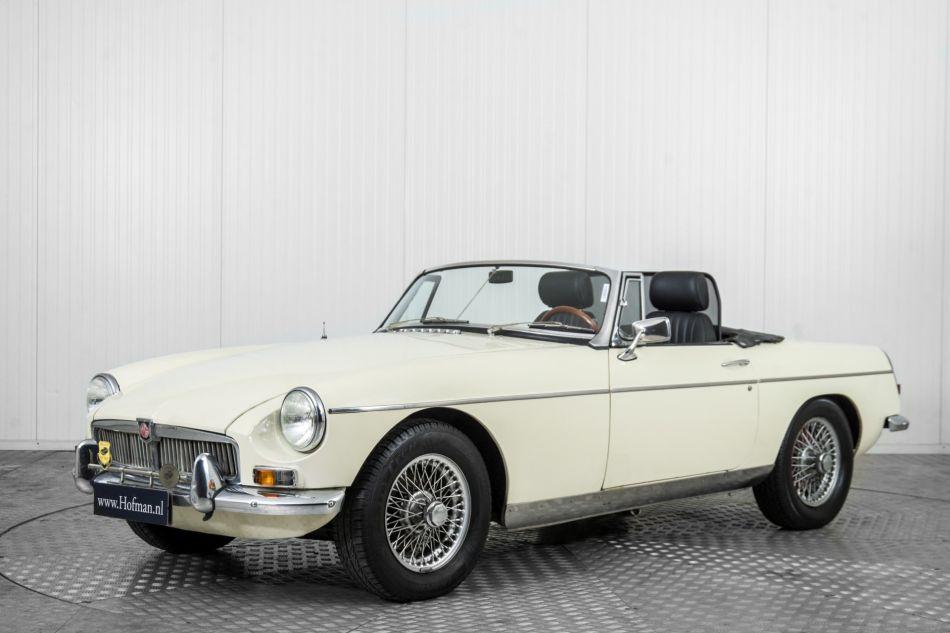 1967 MG B