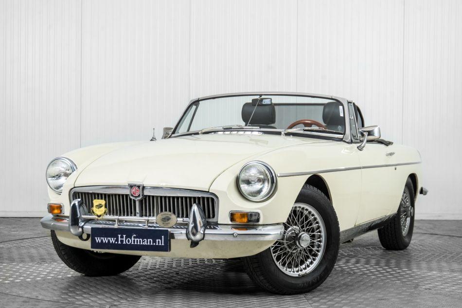 1967 MG B