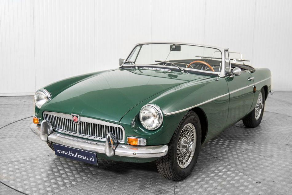 1967 MG B