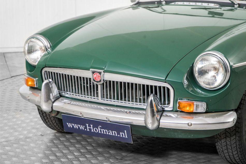 1967 MG B