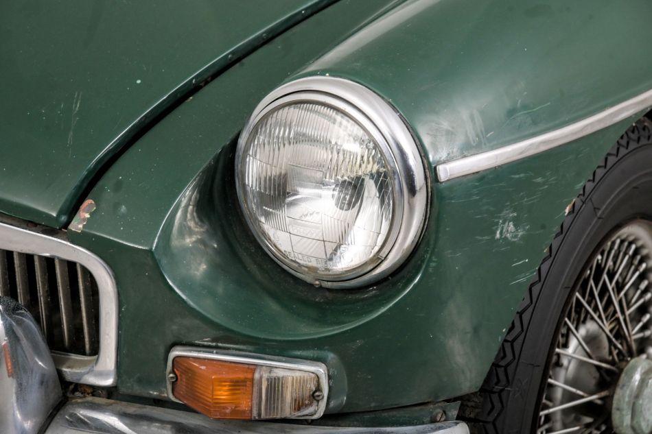 1968 MG B