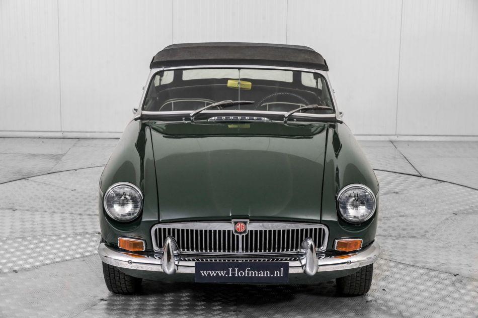 1968 MG B