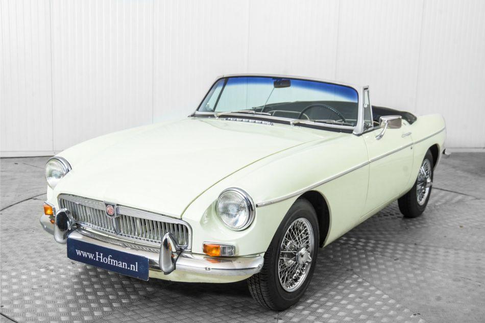 1968 MG B