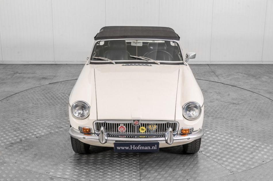 1969 MG B