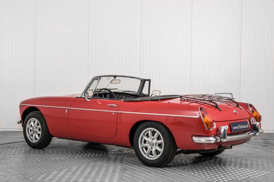 1971 MG B