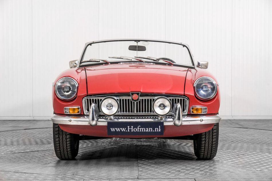1971 MG B