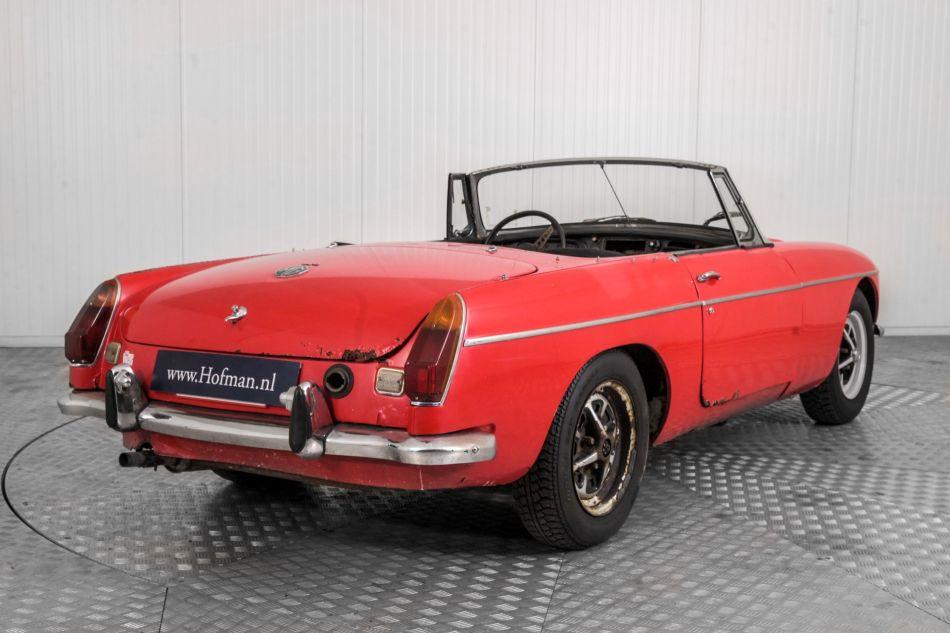 1971 MG B