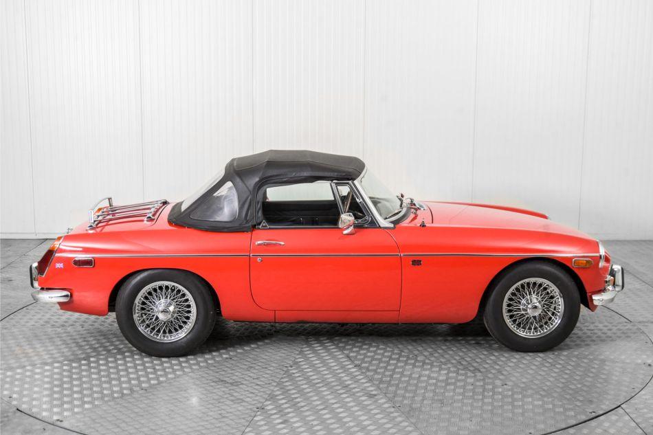 1971 MG B