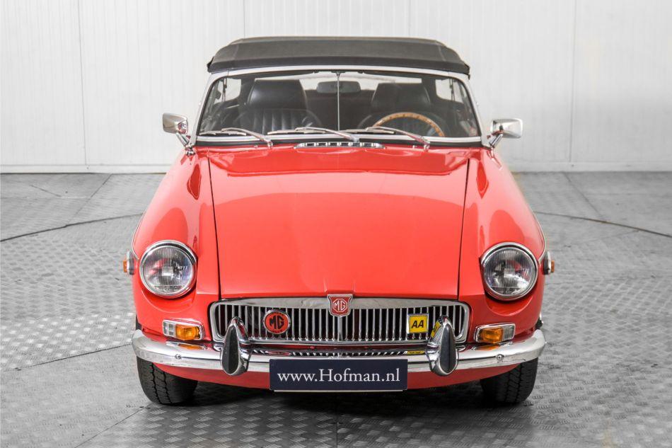 1971 MG B