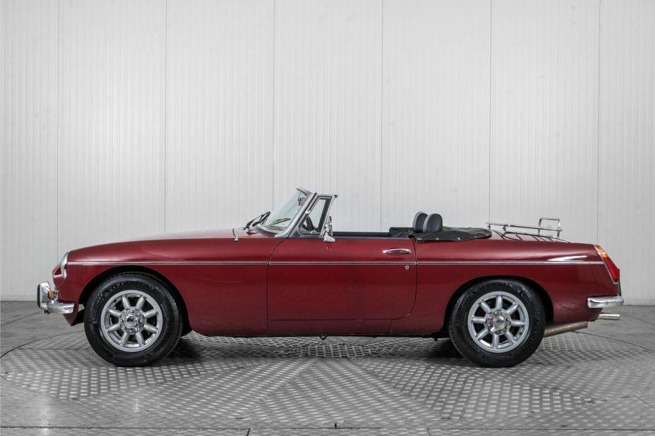 1973 MG B MGB metal dash overdrive