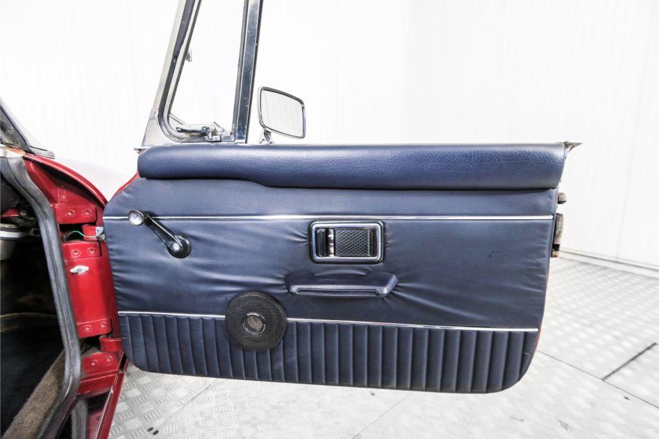 1973 MG B MGB metal dash overdrive