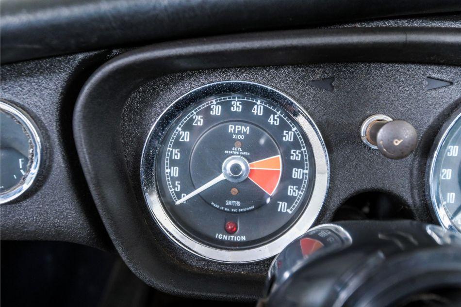 1973 MG B MGB metal dash overdrive