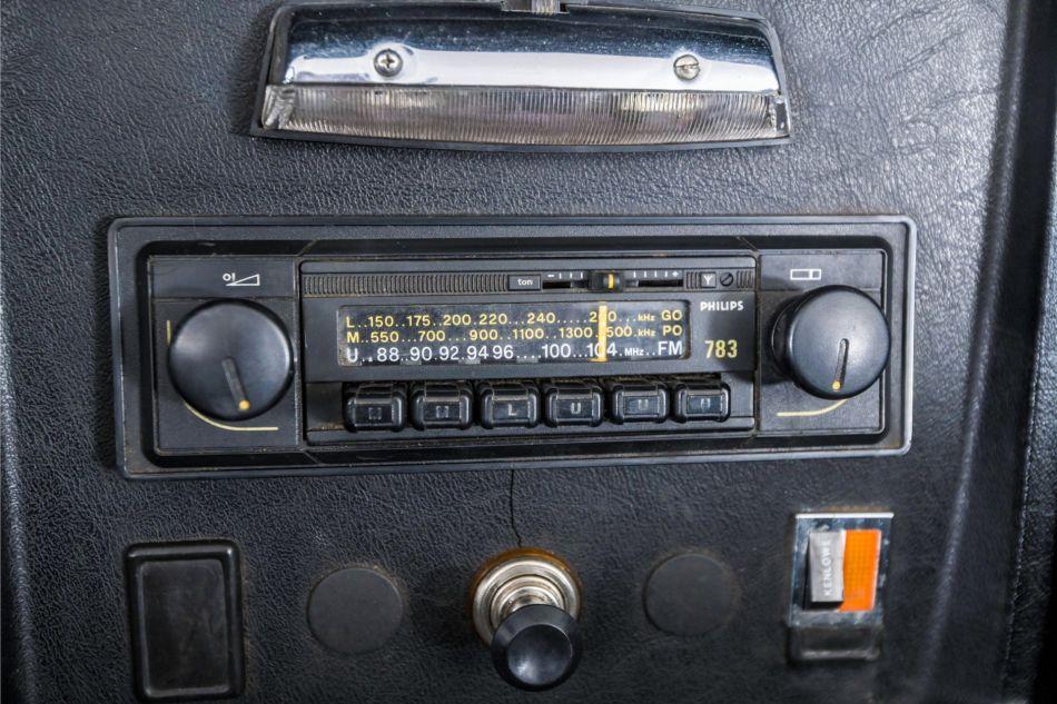1973 MG B MGB metal dash overdrive