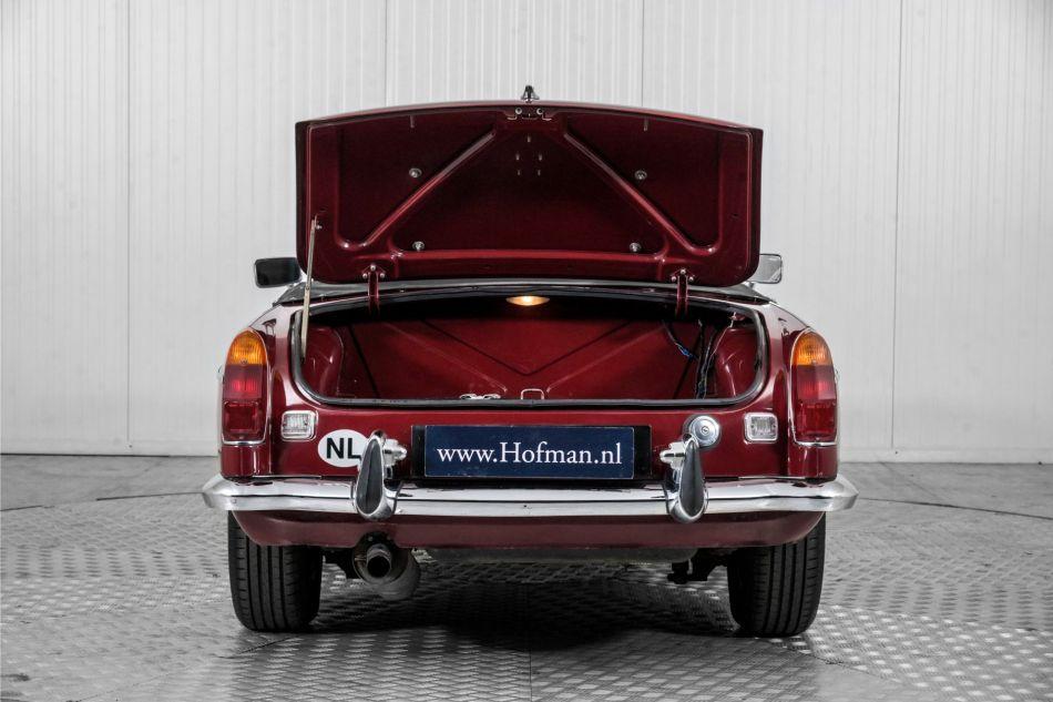 1973 MG B MGB metal dash overdrive