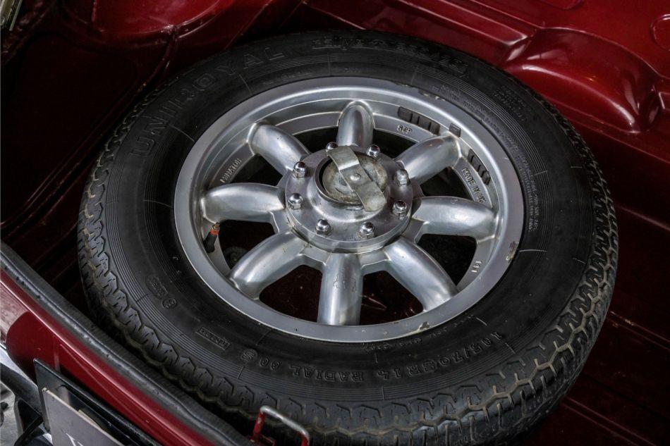 1973 MG B MGB metal dash overdrive