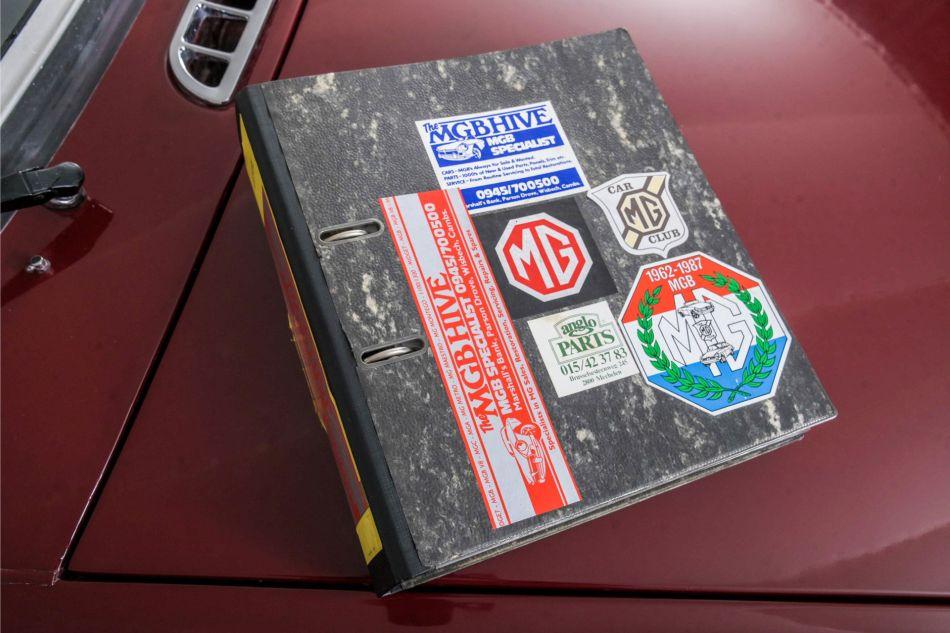 1973 MG B MGB metal dash overdrive