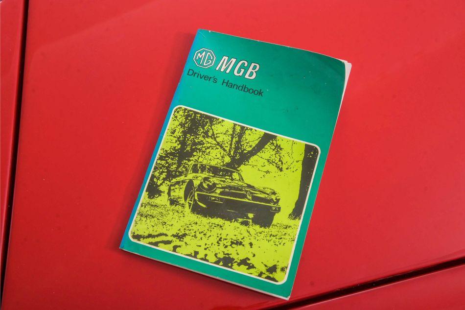 1973 MG B MGB