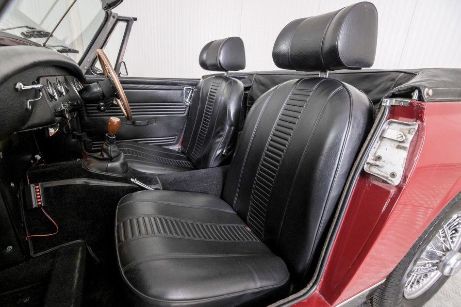 1974 MG Midget MKIII 1275 round wheel arch