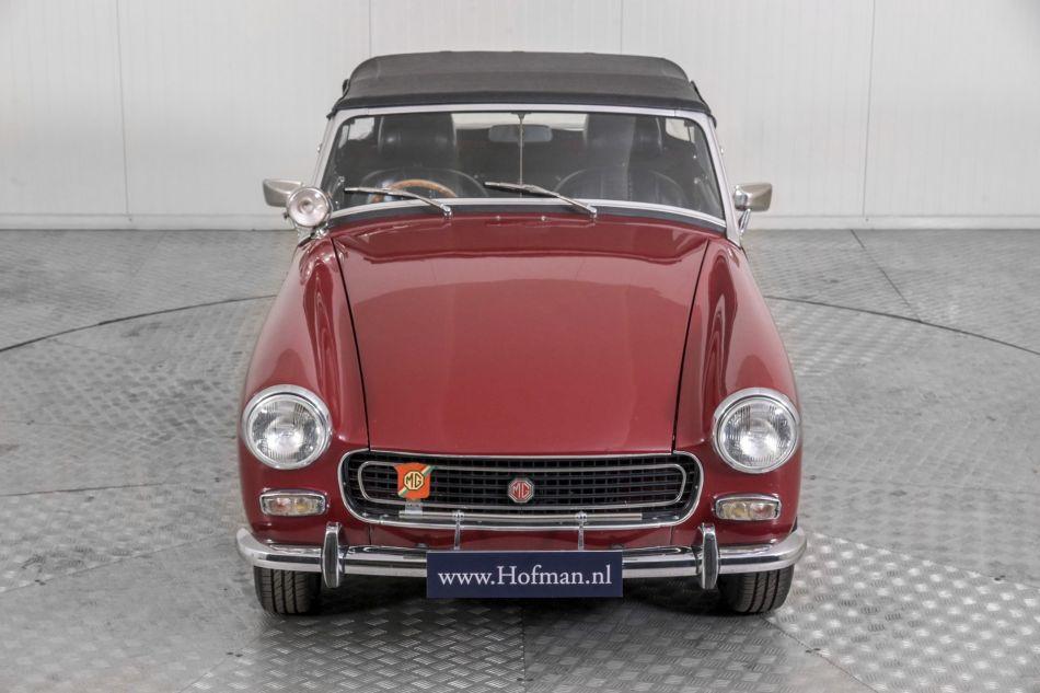 1974 MG Midget MKIII 1275 round wheel arch