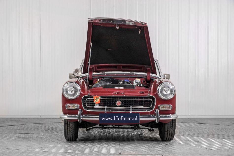 1974 MG Midget MKIII 1275 round wheel arch