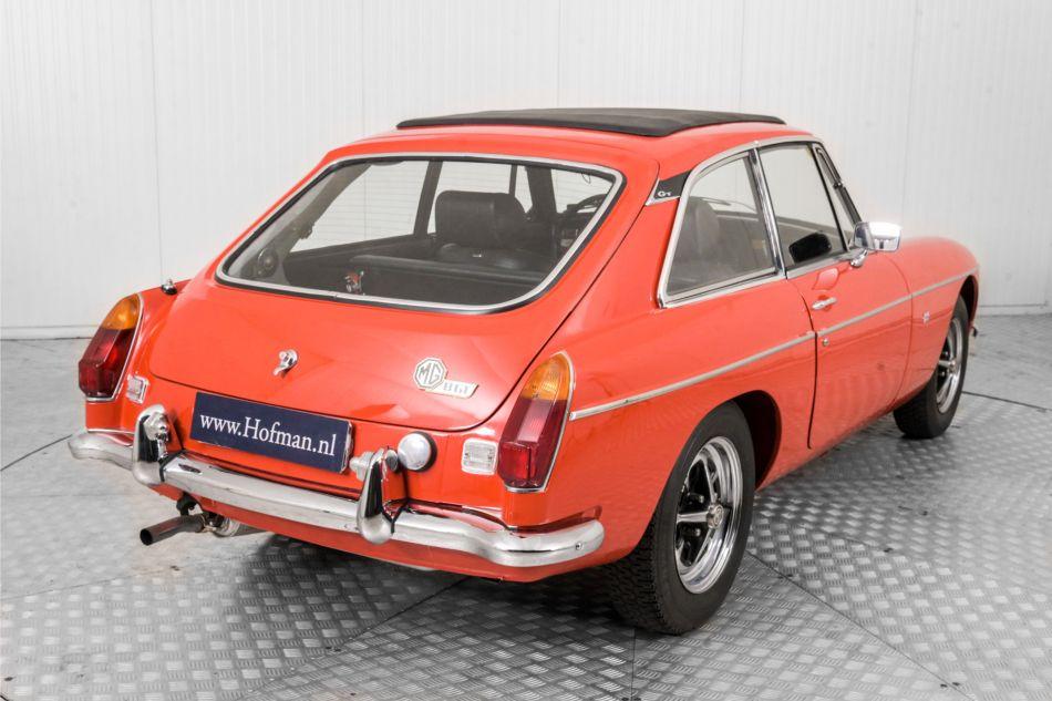 1975 MG B