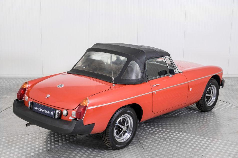 1976 MG B