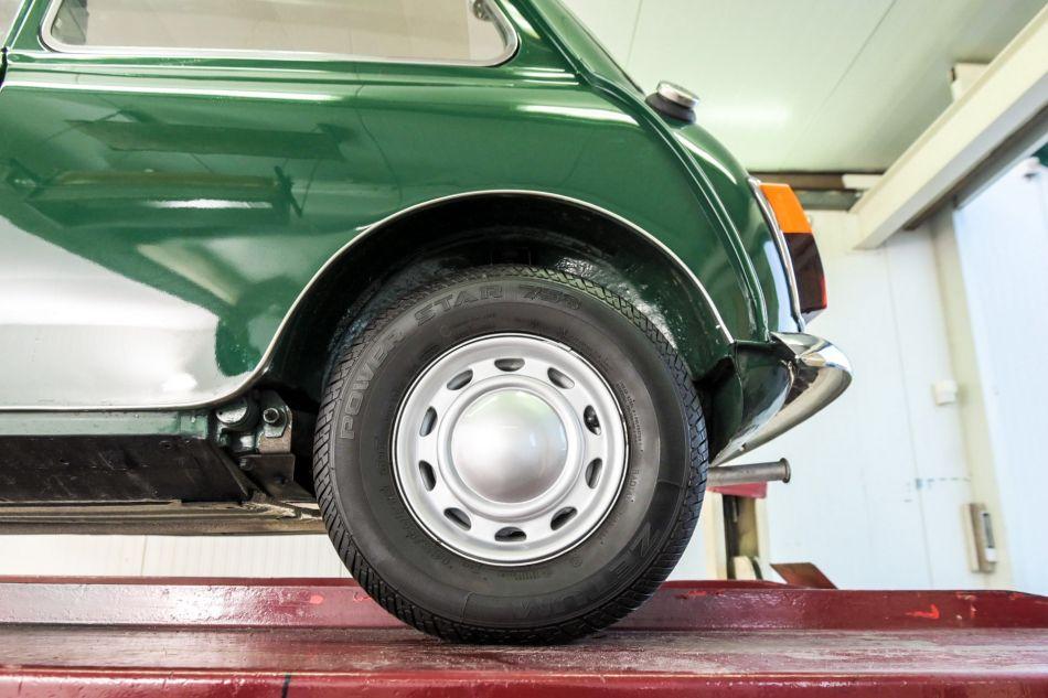 1974 Mini 850 Deluxe