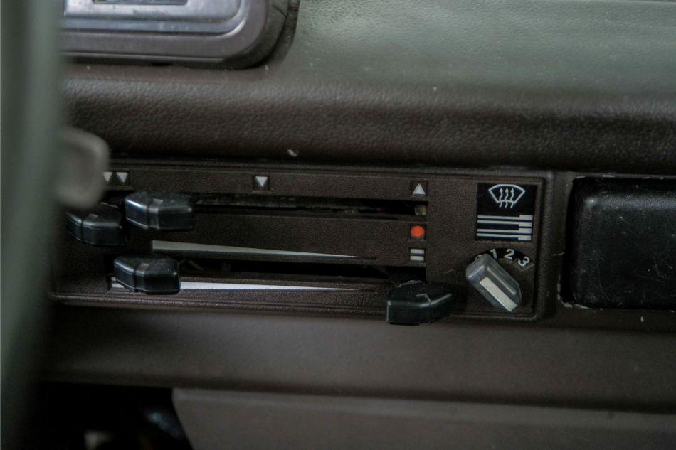 1983 Volkswagen Westfalia camper 57KW Californie auto