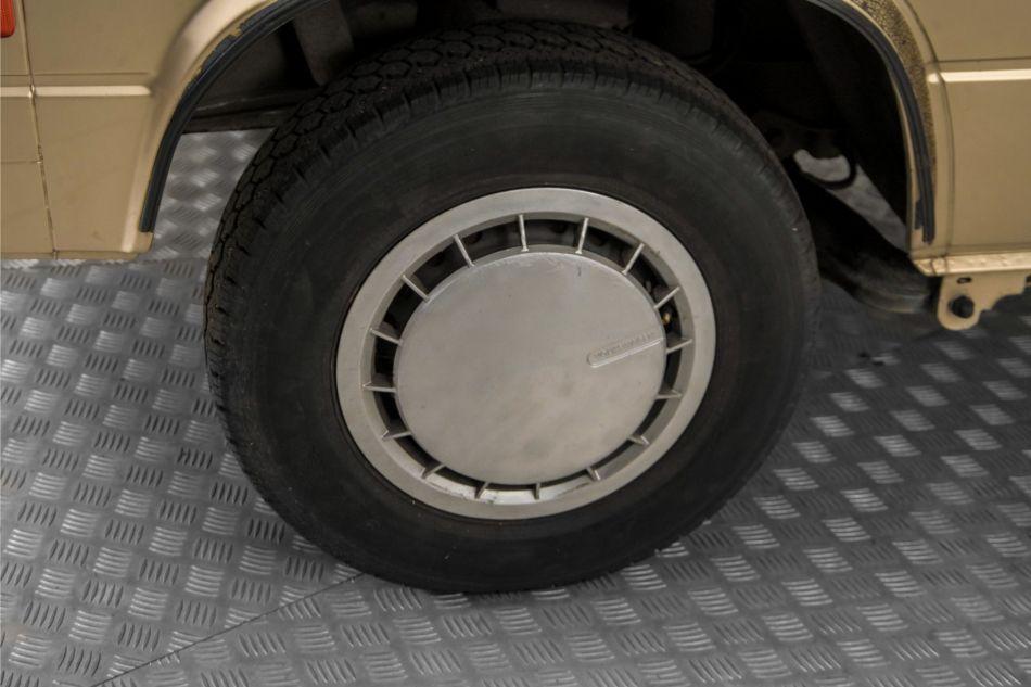 1986 Volkswagen Caravelle