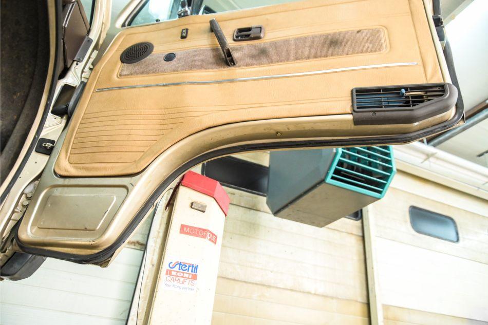 1986 Volkswagen Caravelle