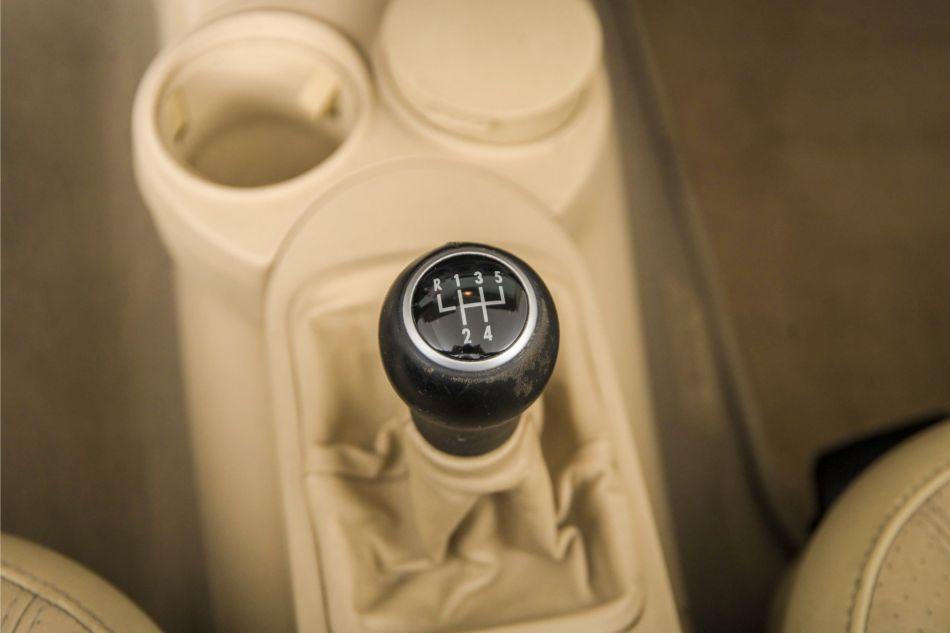 2003 Volkswagen New Beetle