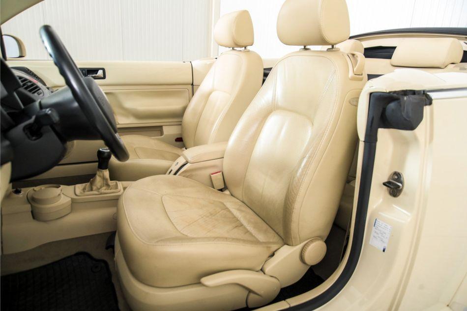 2003 Volkswagen New Beetle