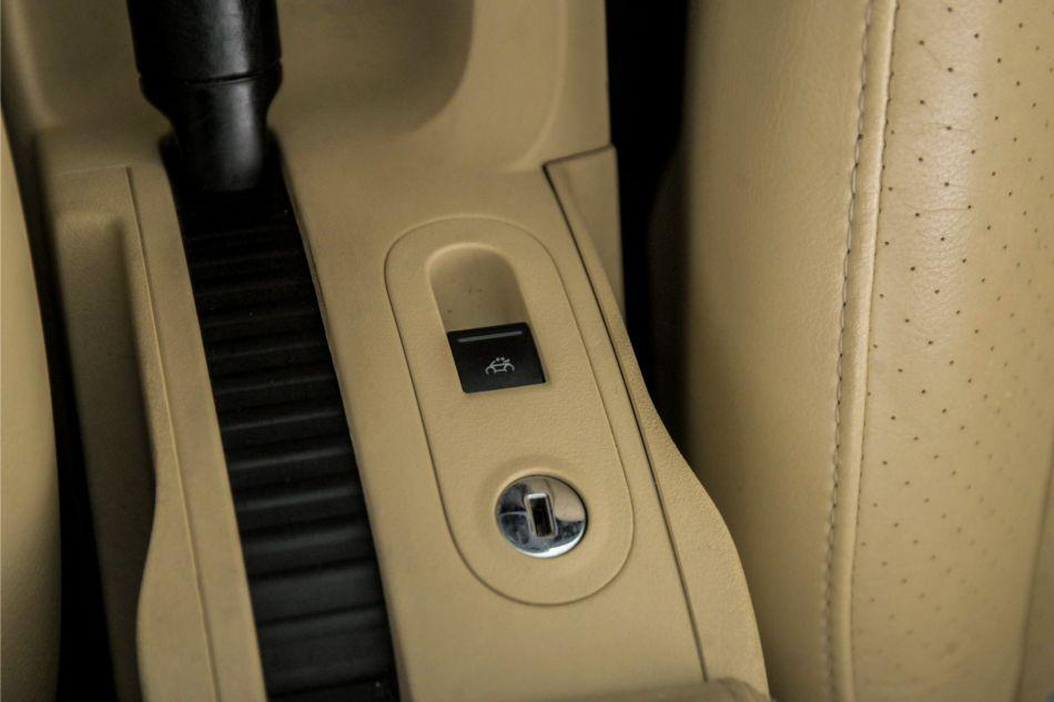 2003 Volkswagen New Beetle