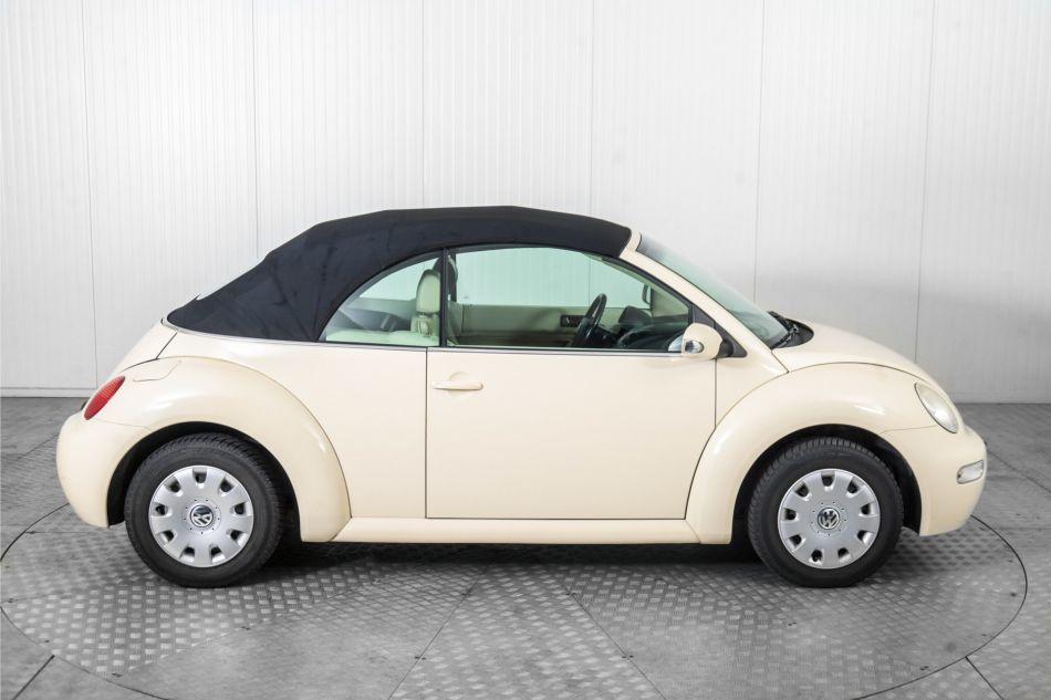 2003 Volkswagen New Beetle
