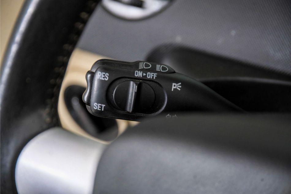 2004 Volkswagen New Beetle