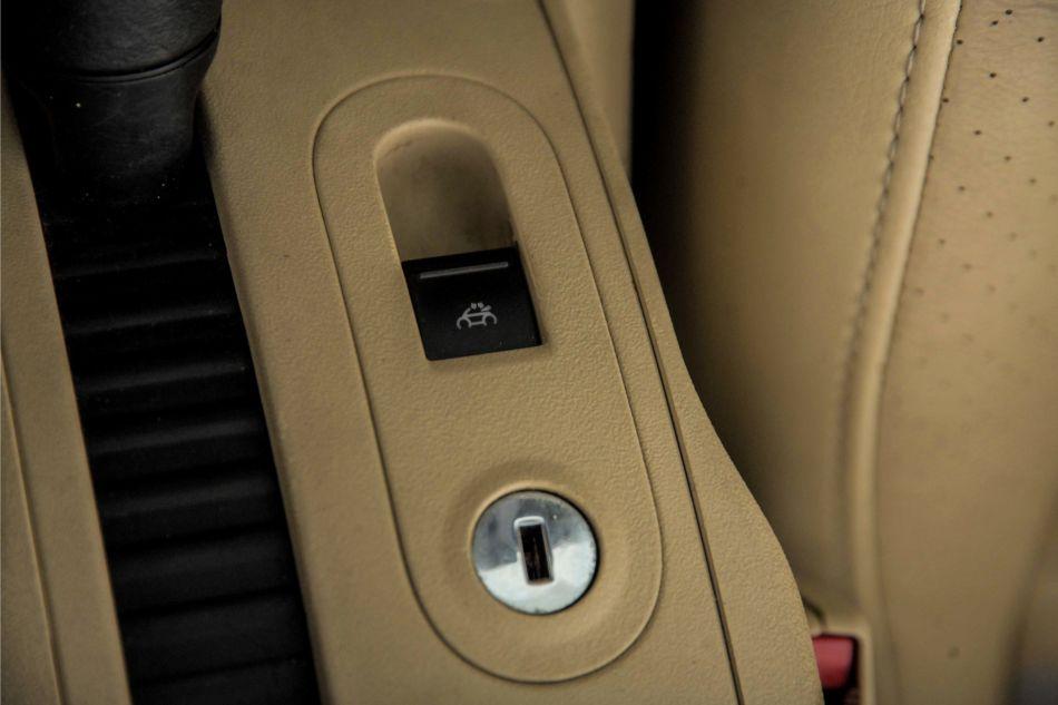 2004 Volkswagen New Beetle