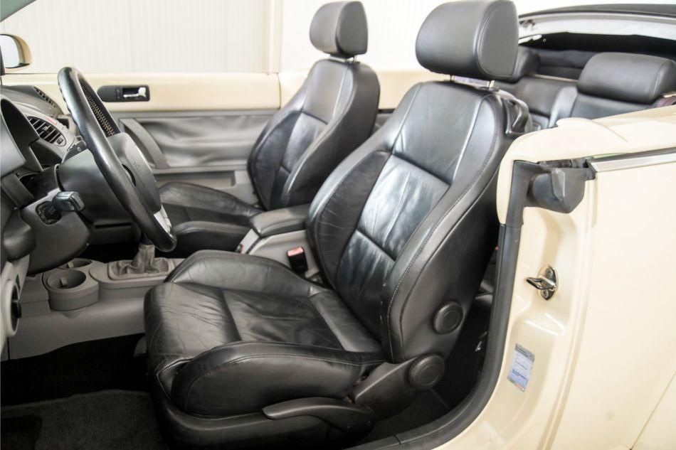 2004 Volkswagen New Beetle