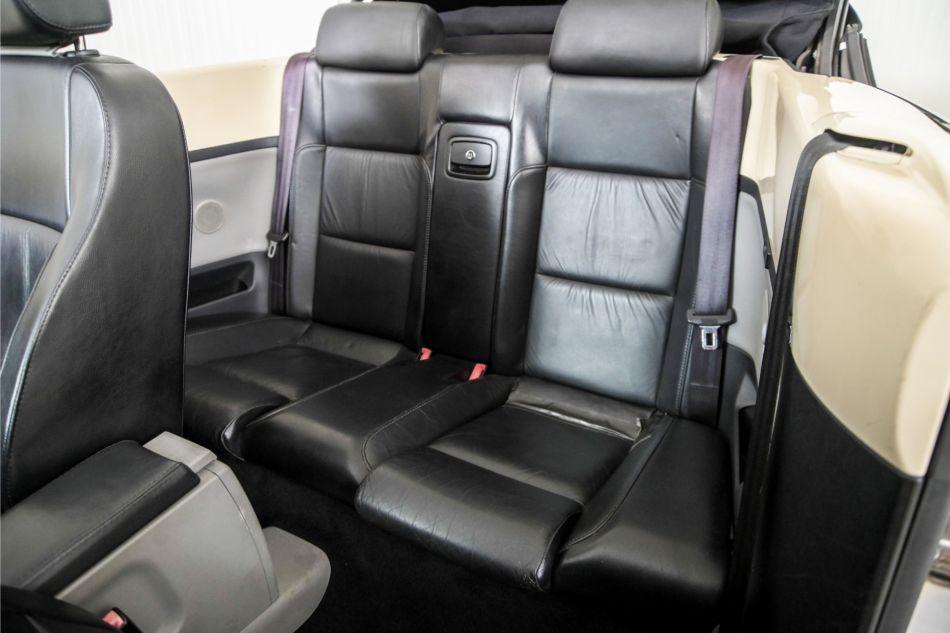 2004 Volkswagen New Beetle