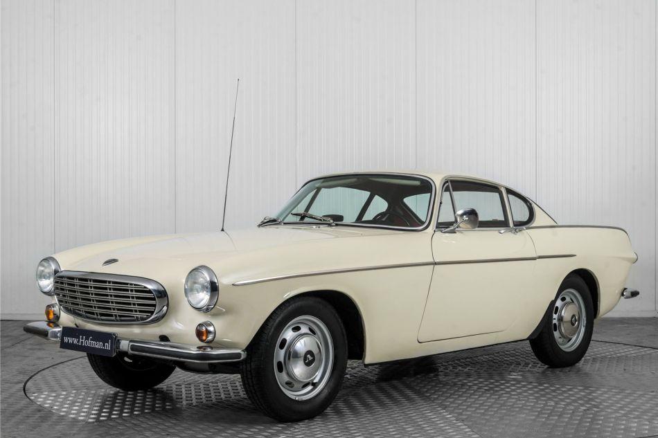 1968 Volvo P1800