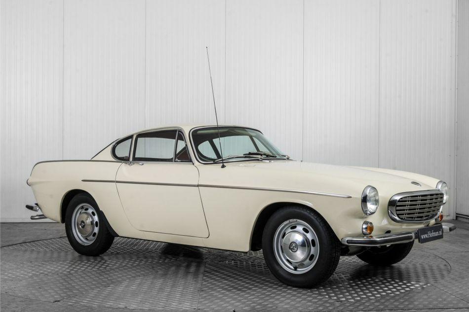 1968 Volvo P1800
