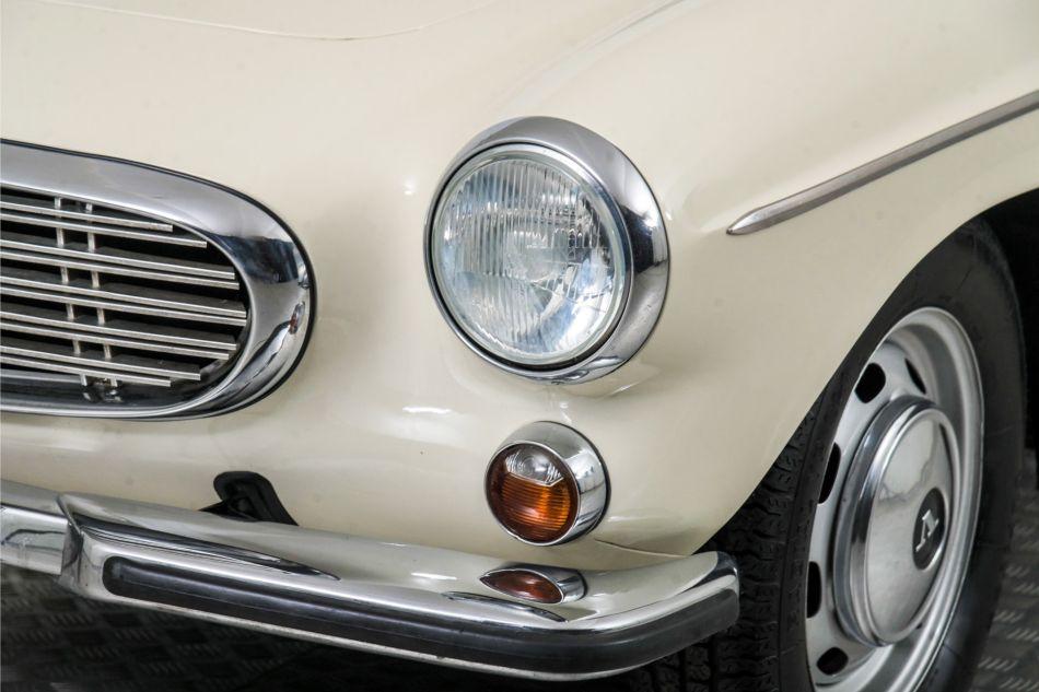 1968 Volvo P1800